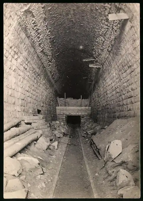 16 Fotografien unbekannter Fotograf, Ansicht Revda-Zavod / Sibirien, Tunnelbau Eisenbahn Kassan-Ekaterinburg 1918 9