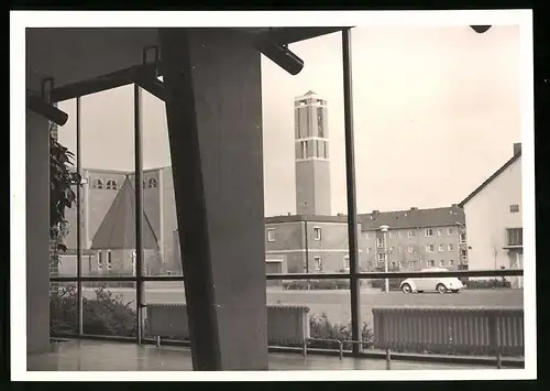 19 Fotografien unbekannter Fotograf, Ansicht Schweinfurt, Stadtansichten mit Kirche, Flusspartie, Schloss, Wehr, Hafen