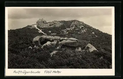 AK Reifträgerbaude in der Ferne