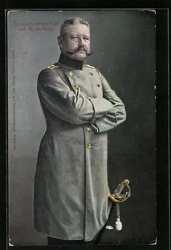 AK Generalfeldmarschall Paul von Hindenburg in Uniform mit Säbel