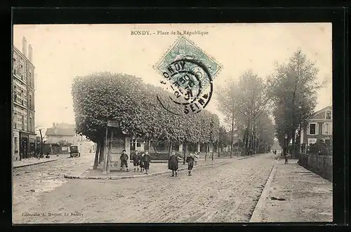 AK Bondy, Place de la République