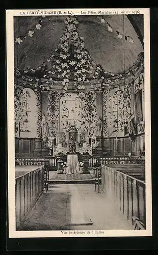 AK La Ferté-Vidame, Les Fêtes Mariales 1936, Vue intérieure de l`Église