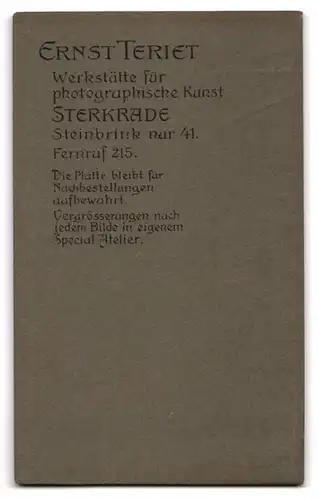 Fotografie Ernst Teriet, Sterkrade, Steinbrink 41, Portrait eines elegant gekleideten Paares