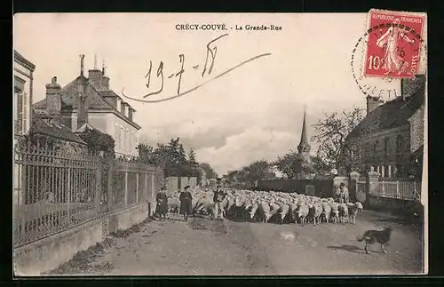 AK Crécy-Couvé, La Grande-Rue, Strassenpartie