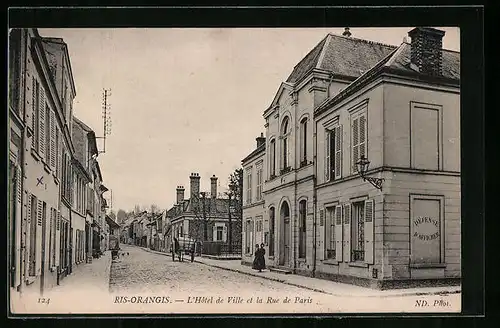 AK Ris-Orangis, l'Hotel de Ville et la Rue de Paris