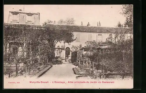 AK Mainville-Draveil, l'Ermitage, Allée principale du Jardin du Restaurant