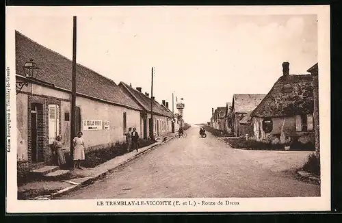 AK Le Tremblay-le-Vicomte, Route de Dreux