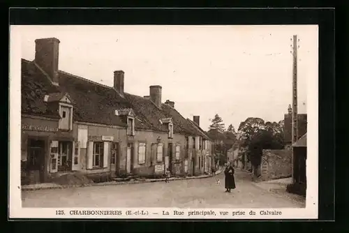AK Charbonnières, La Rue principale, Vue prise du Calvaire, Strassenpartie