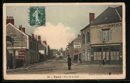 AK Toury, Rue de la Gare
