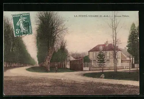 AK La Ferte-Vidame, Avenue Thiers