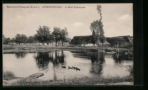 AK Guimonvilliers, la Mare Communale