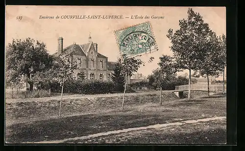 AK Courville-Saint-Luperce, l'École des Garcons