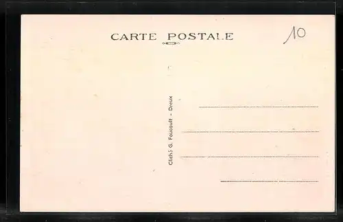 AK Jouy, Place de l'Eglise