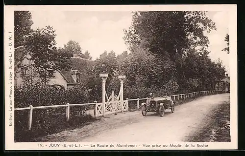 AK Jouy, la Route de Maintenon, vue prise au Moulin de la Roche