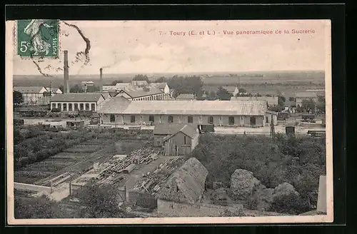 AK Toury, Vue panoramique de la Sucrerie
