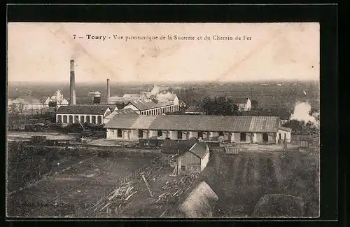 AK Toury, Vue panoramique de la Sucrerie et du Chemin de Fer