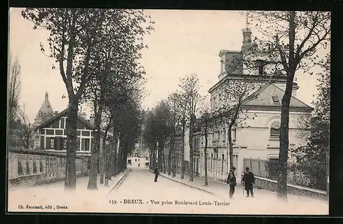 AK Dreux, Vue prise Boulevard Louis-Terrier