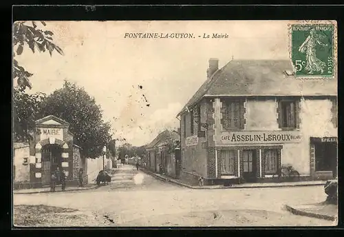 AK Fontaine-la-Guyon, la Mairie