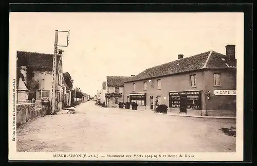 AK Mesnil-Simon, Monument aux Morts 1914-1918 et Route de Dreux, Café Billard
