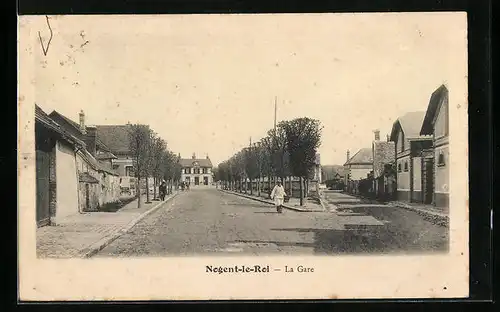 AK Nogent-le-Roi, la Gare