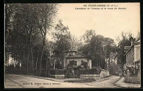 AK Coulombs, Carrefour de l'Avenue et la route du Moulin