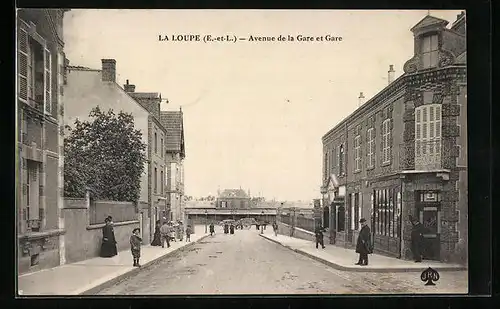 AK La Loupe, Avenue de la Gare et Gare