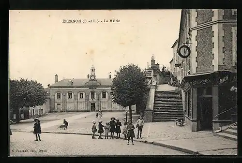 AK Épernon, la Mairie