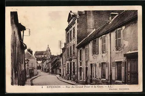 AK Epernon, Rue du Grand Pont et la Gare