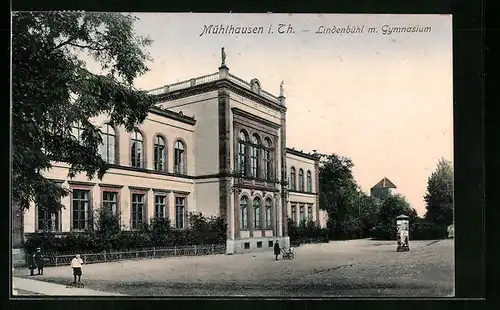 AK Mühlhausen i. Th., Lindenbühl mit Gymnasium und Litfasssäule