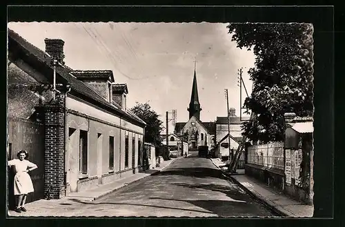 AK Saint-Rémy-sur-Avre, Rue Eugène-Raymond et Eglise