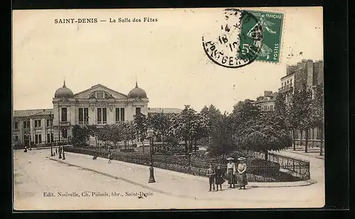 AK Saint-Denis, la Salle des Fetes