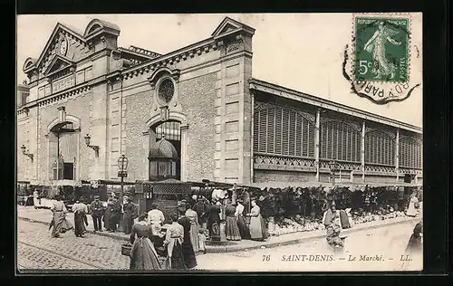 AK Saint-Denis, Le Marché