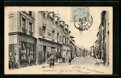 AK Pierrefitte, Rue de Paris, Strassenpartie