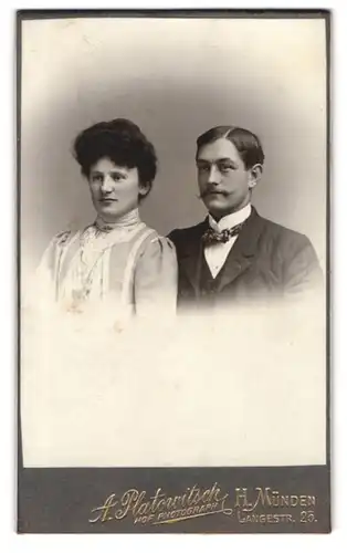Fotografie A. Platorvitsch, H. Münden, Langestr. 25, junges bürgerliches Paar