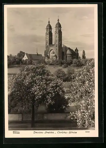 Foto-AK Walter Hahn, Dresden, Nr. 13063: Dresden, Ansicht Christus-Kirche in Strehlen