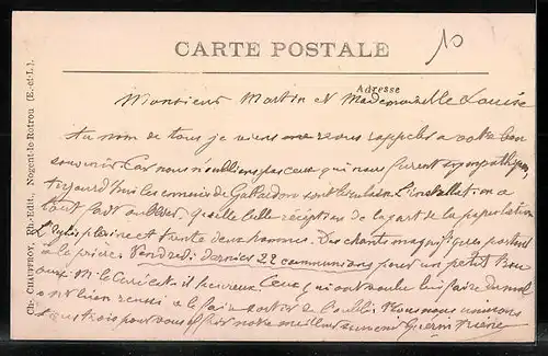 AK Miermaigne, La Place et la route de Beaumont-les-Autels