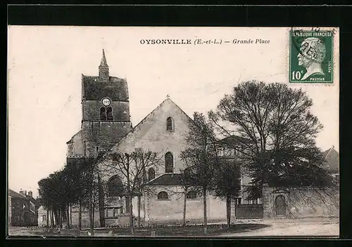 AK Oysonville, Grande Place