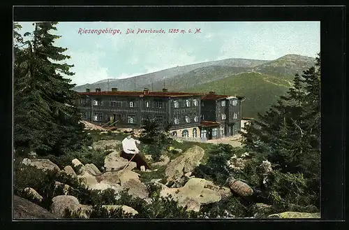 AK Peterbaude mit rastender Dame im Vordergrund