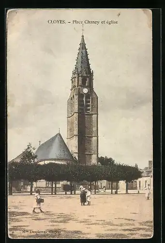 AK Cloyes, Place Chanzy et eglise