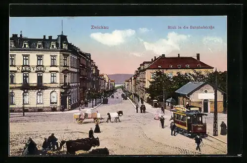 AK Zwickau /Sa., Blick in die Bahnhofstrasse, Strassenbahn