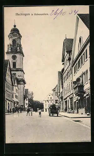 AK Hechingen in Hohenzollern, Strassenpartie mit Geschäft und Hofapotheke