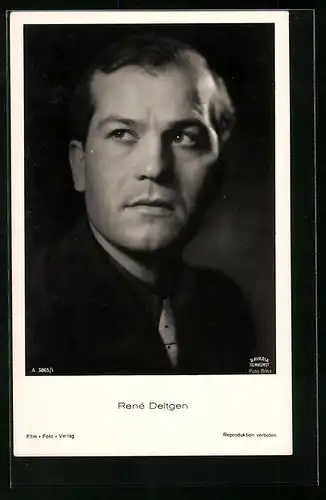 AK Schauspieler René Deltgen mit vorausahnendem Blick