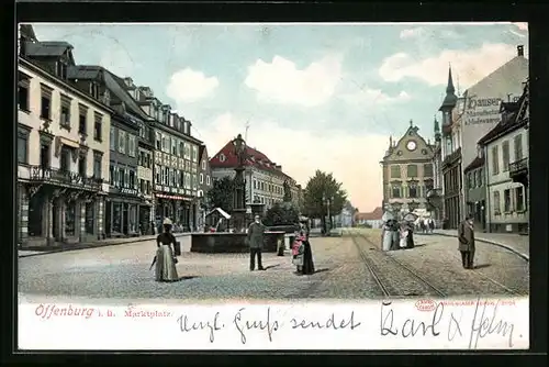 AK Offenburg i. B., Marktplatz mit Schienen