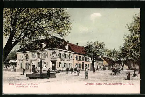 AK Neuenburg a. Rhein, Gasthaus zur Krone mit Brunnen u. Pferdewagen