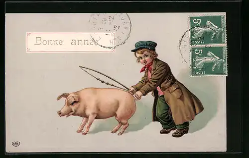 Präge-AK Knabe mit Peitsche und Schwein