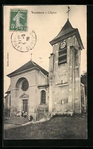 AK Vaujours, L`Église