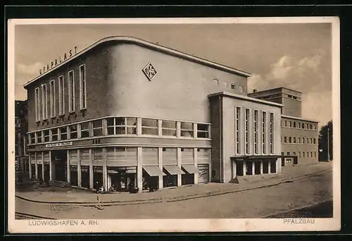 AK Ludwigshafen a. Rh., Pfalzbau mit Kino Ufa-Palast