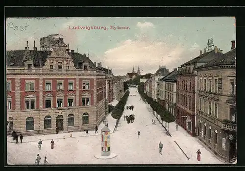 AK Ludwigsburg, Myliusstrasse mit Litfasssäule