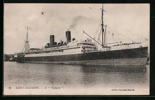 AK Saint-Nazaire, Französisches Passagierschiff Espagne im Hafen anliegend