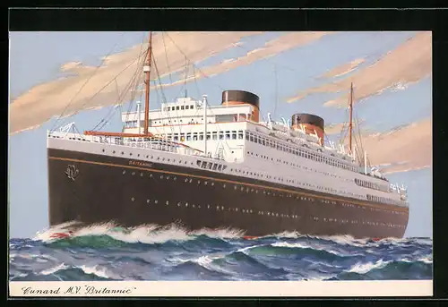 AK Passagierschiff MV Britannic der Cunard Line auf hoher See